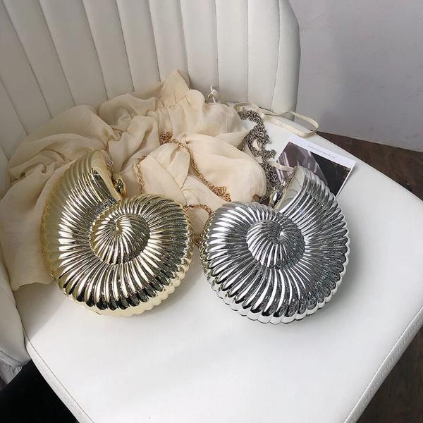 Luxury Acrylic Shell Clutch Bag