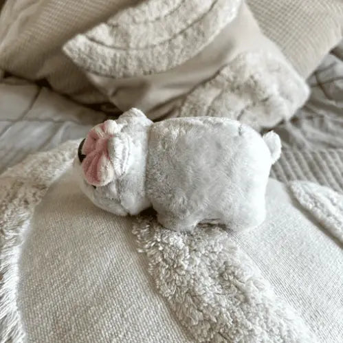 悲しいハムスターのマウスのぬいぐるみ