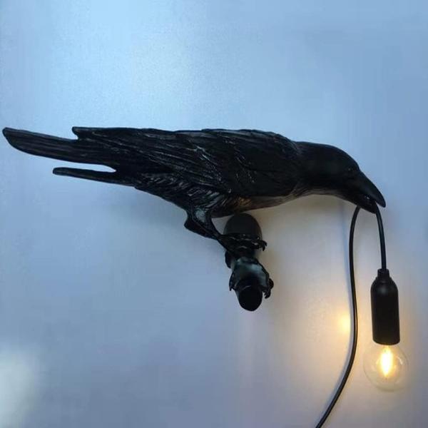 Nordische Schwarze Krähenlampe