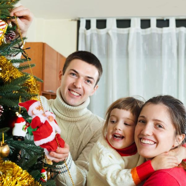Kletternder Weihnachtsmann