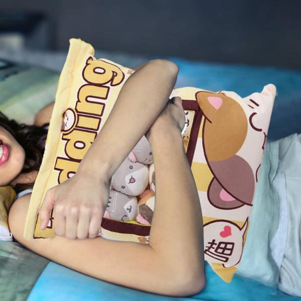 スナックピロー猫ぬいぐるみとクッキーチーズふわふわぬいぐるみ