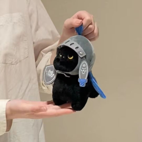 黒猫騎士のぬいぐるみ:あなたの忠実なファンタジー仲間