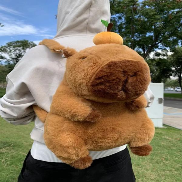 カピバラぬいぐるみバッグ