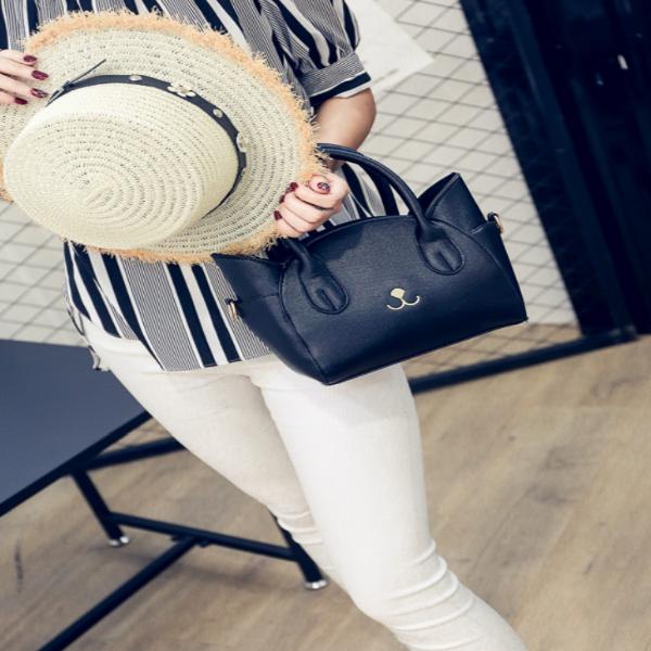Kitty Cat Shoulder Bag
