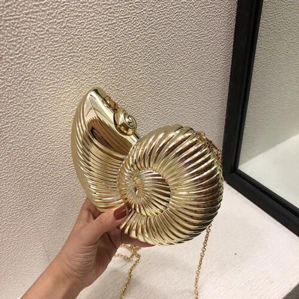 Luxury Acrylic Shell Clutch Bag