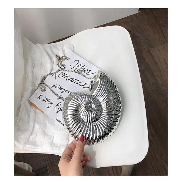Luxury Acrylic Shell Clutch Bag