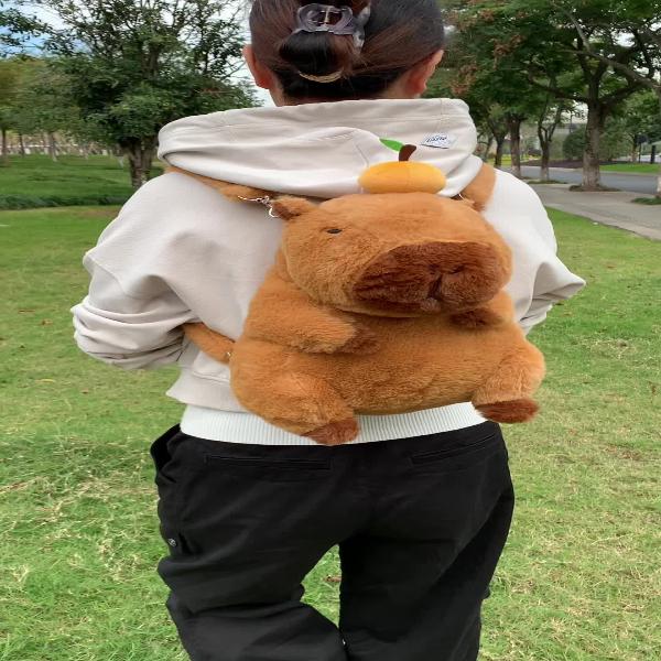 カピバラぬいぐるみバッグ