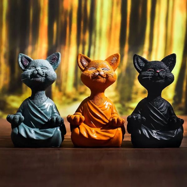 気まぐれな仏陀ヨガ猫の置物