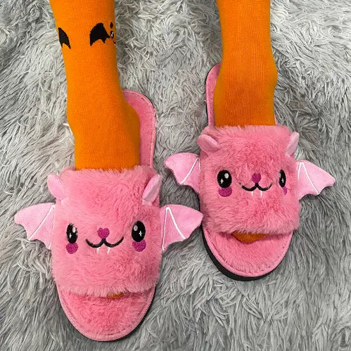 ハロウィーンの不気味なコウモリのカボチャのぬいぐるみスリッパ