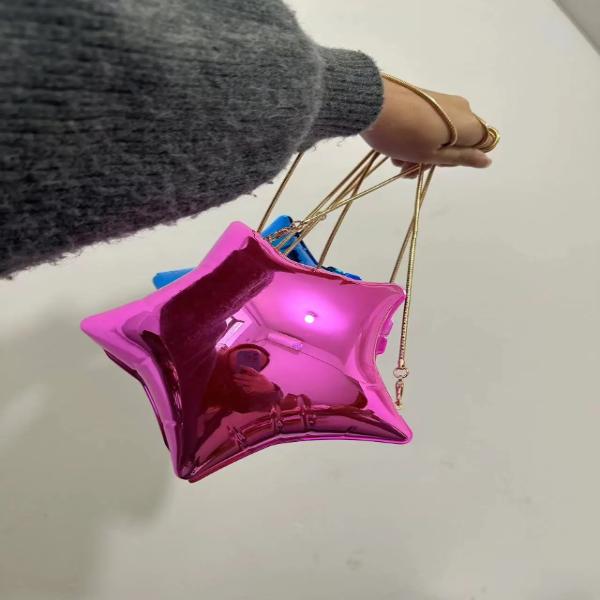 Abend-Clutch aus Acryl mit Sternballon-Motiv