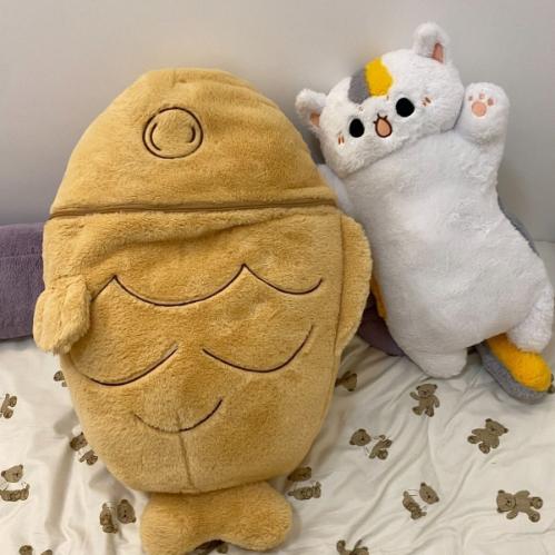 日本のたい焼き猫ぬいぐるみ