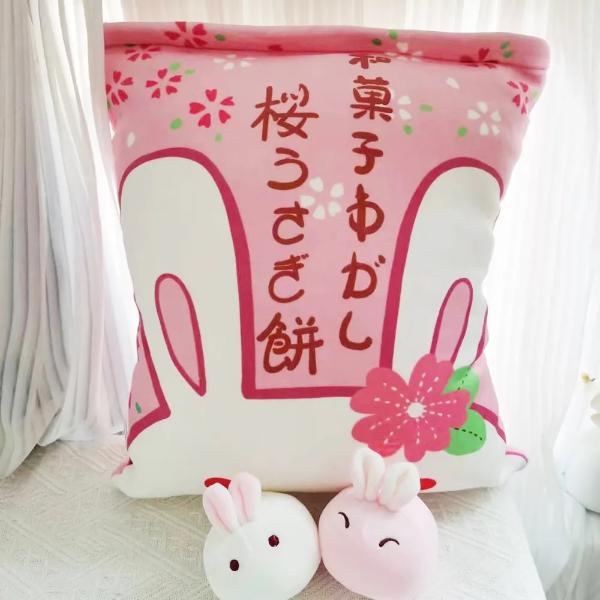 スナックピロー猫ぬいぐるみとクッキーチーズふわふわぬいぐるみ