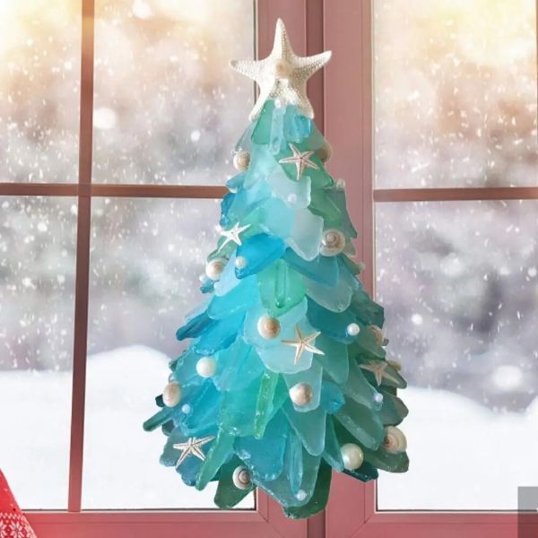 シーグラスの手作りクリスマスツリー