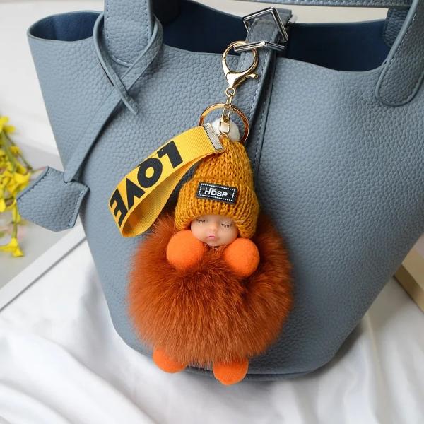 GRATIS GESCHENK Pompom Schlafendes Baby Plüsch Schlüsselanhänger