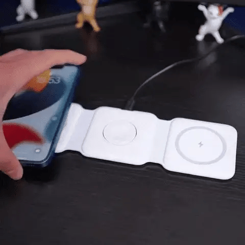 究極の3-in-1携帯電話充電器