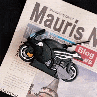 クールなバイク用ソフトシリコンAirpodケース
