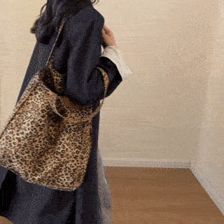 Große Tragetasche mit Leopardenmuster
