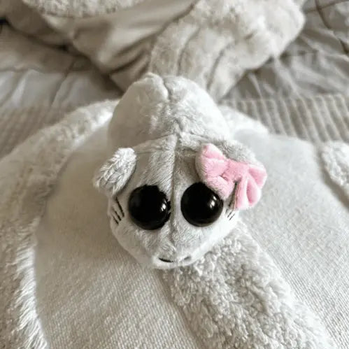 悲しいハムスターのマウスのぬいぐるみ
