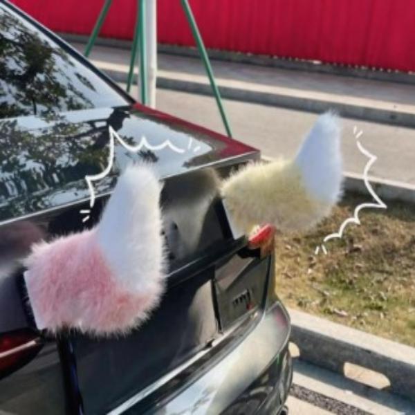 PurrTail™ Electronic Wagging Cat Tail